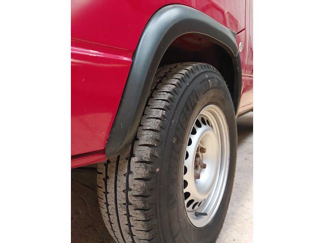 1989 volkswagen/steyr-puch t3 syncro 4x4 16 inch dubbele cabine camper - afbeelding 41 van  72
