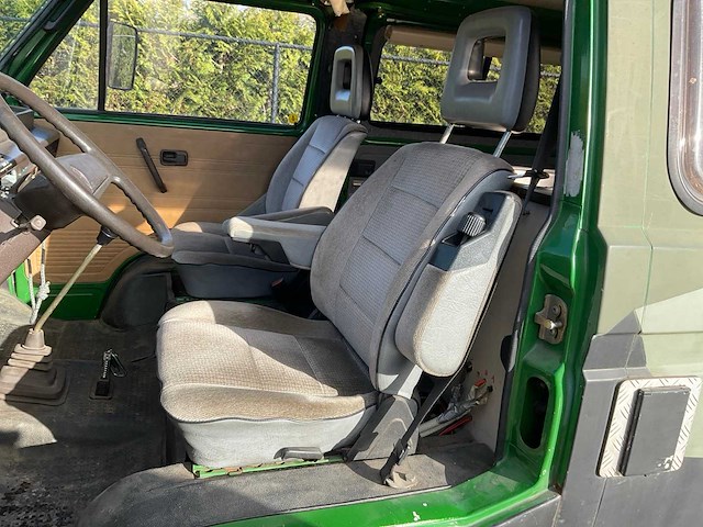 1989 volkswagen/steyrpuch t3 syncro 16 inch 4x4 camper - afbeelding 22 van  65