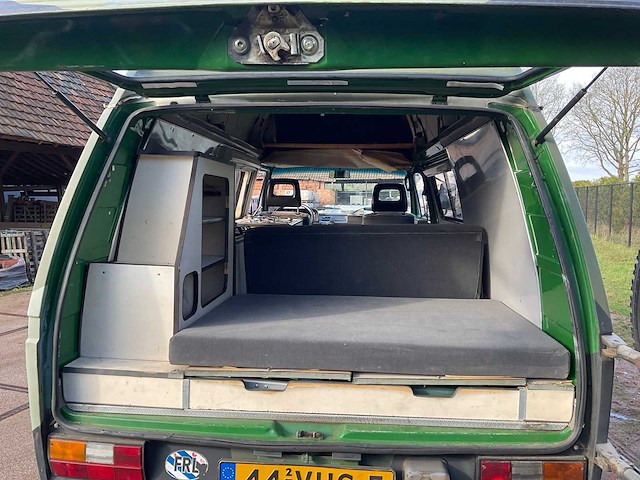 1989 volkswagen/steyrpuch t3 syncro 16 inch 4x4 camper - afbeelding 44 van  65