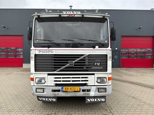 1989 volvo f12 400 intercooler vuilniswagen - afbeelding 12 van  32