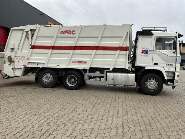 1989 volvo f12 400 intercooler vuilniswagen - afbeelding 27 van  32