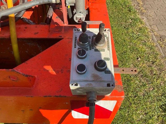 1989 zelfbouw stroblazer aanhanger - afbeelding 35 van  66