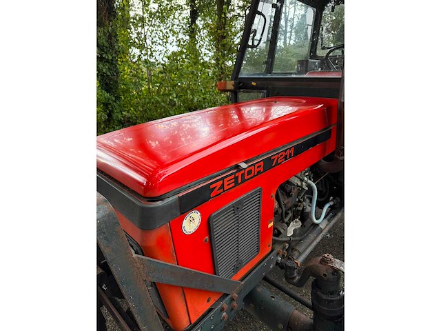 1989 zetor 7211 vierwielaangedreven landbouwtractor - afbeelding 7 van  10