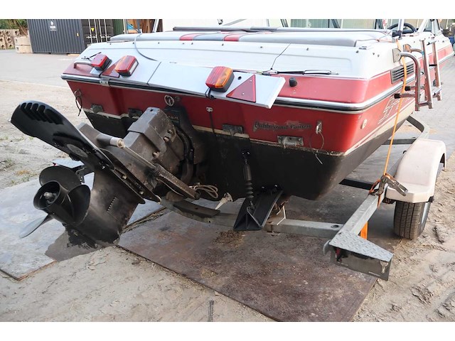 1990 - speedboot met trailer - afbeelding 9 van  24