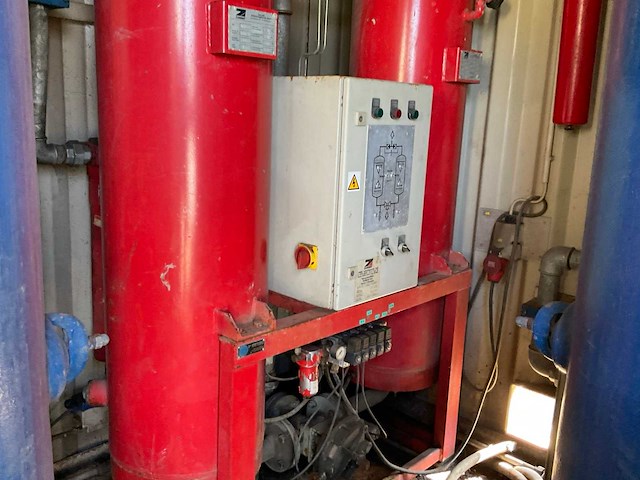1990 2x kaeser bs 44 schroefcompressor opstelling - afbeelding 2 van  14