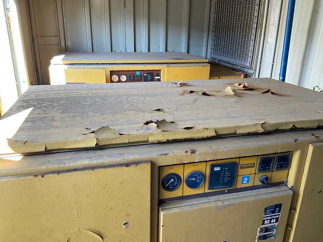 1990 2x kaeser bs 44 schroefcompressor opstelling - afbeelding 7 van  14