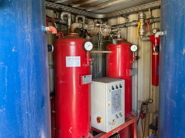 1990 2x kaeser bs 44 schroefcompressor opstelling - afbeelding 13 van  14