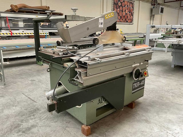 1990 altendorf trk 45 formaatcirkelzaagmachine - afbeelding 3 van  9