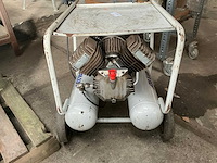 1990 alup practic w300-18 luchtcompressor - afbeelding 2 van  5