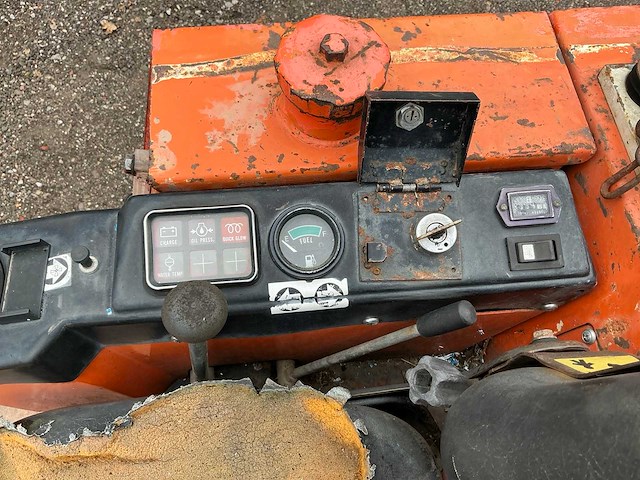 1990 atlas 120 minigraafmachine - afbeelding 24 van  37