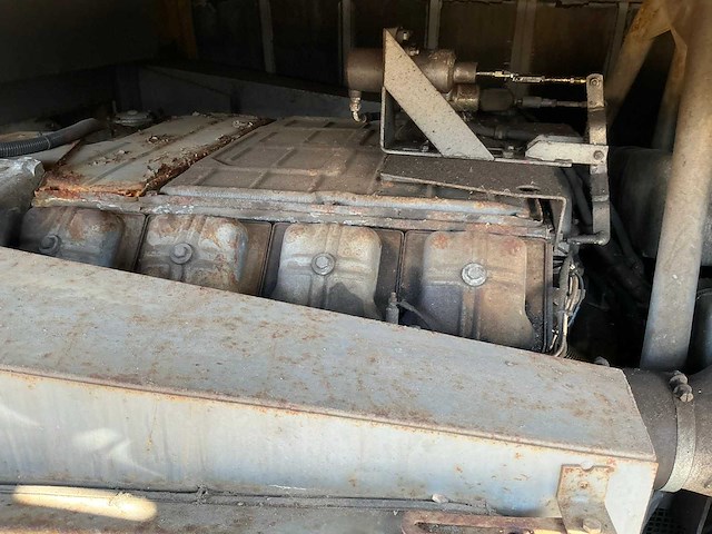 1990 atlas copco qas350dd geluidgedempte diesel compressor - afbeelding 2 van  15