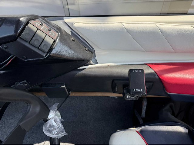 1990 bayliner capri speedboot - afbeelding 13 van  25