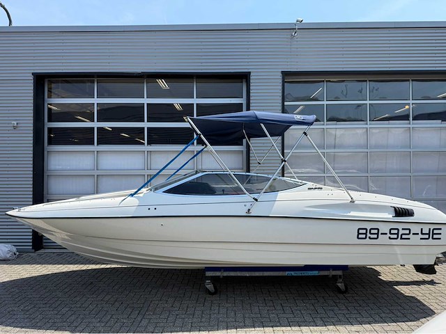 1990 bayliner capri speedboot - afbeelding 21 van  25