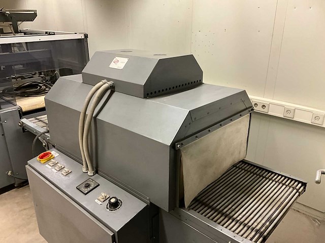 1990 beck krimpfolie verpakkingsmachine met krimptunnel - afbeelding 10 van  20