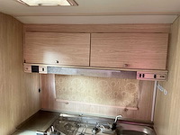 1990 beyerland vitesse 4038 caravan - afbeelding 3 van  21