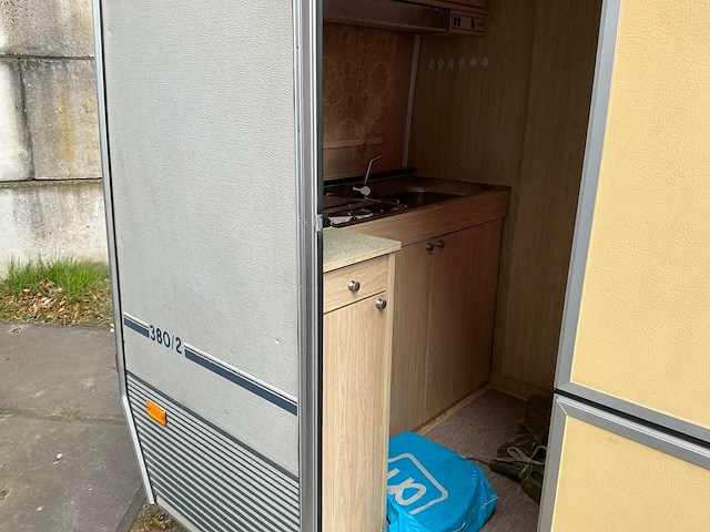 1990 beyerland vitesse 4038 caravan - afbeelding 2 van  25