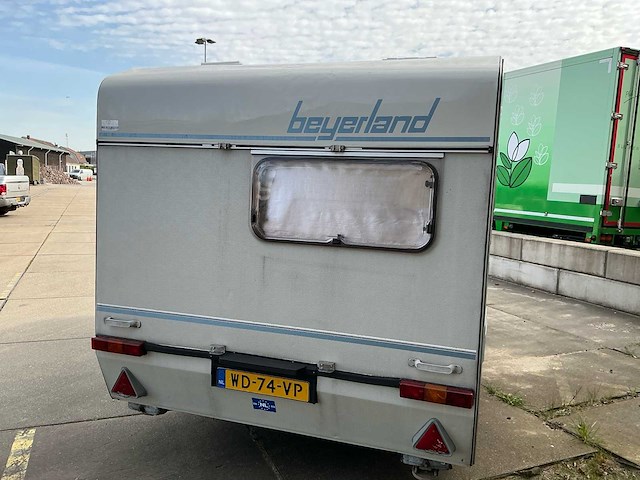 1990 beyerland vitesse 4038 caravan - afbeelding 21 van  25