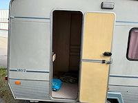 1990 beyerland vitesse 4038 caravan - afbeelding 24 van  25
