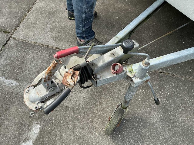 1990 beyerland vitesse 4038 caravan - afbeelding 4 van  12