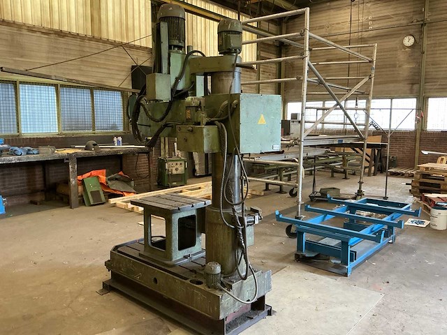 1990 breda r32 1000 radiaalboormachine - afbeelding 9 van  14