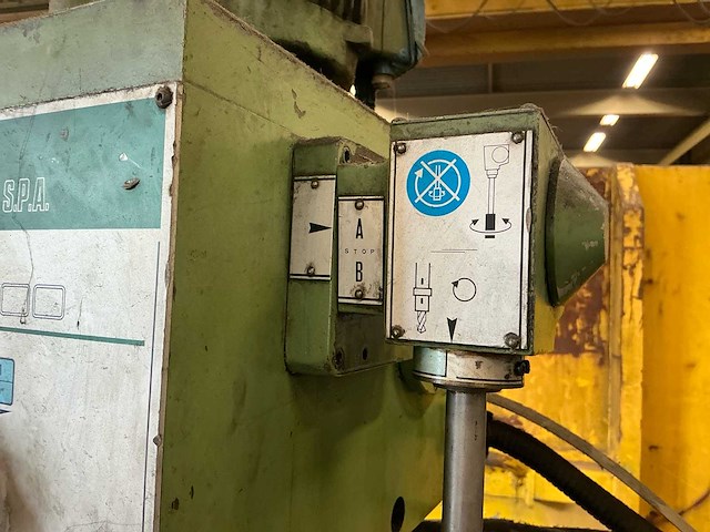 1990 breda r32 1000 radiaalboormachine - afbeelding 4 van  20