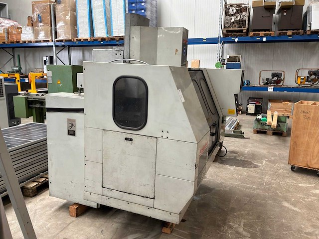 1990 bridgeport vmc interact 308 cnc freesmachine - afbeelding 8 van  13