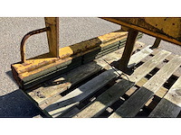 1990 bsv 40300 kalkzandsteen klem - afbeelding 2 van  5