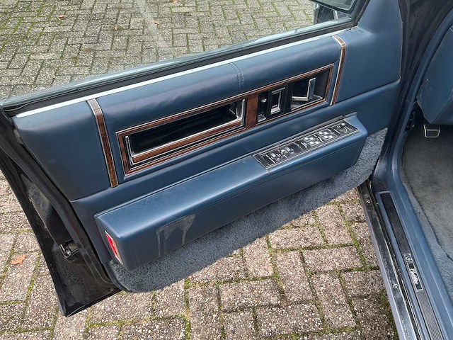1990 cadillac sedan de ville 4.5 v8 personenauto - afbeelding 12 van  46
