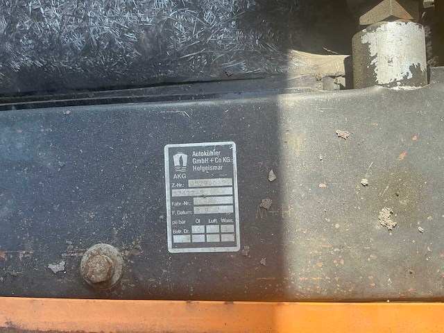 1990 case 688-p banden graafmachine - afbeelding 25 van  38