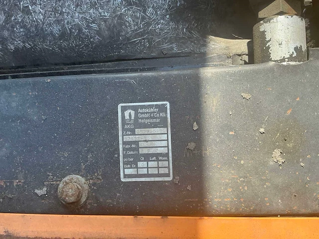 1990 case 688-p banden graafmachine - afbeelding 31 van  38