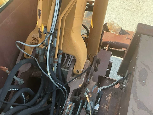 1990 case 688-p banden graafmachine - afbeelding 36 van  38