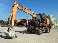 1990 case 688-p banden graafmachine - afbeelding 1 van  36