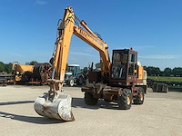 1990 case 688-p banden graafmachine - afbeelding 33 van  36
