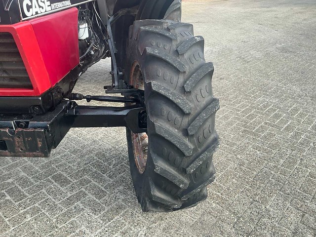 1990 case 956xl vierwielaangedreven landbouwtractor - afbeelding 7 van  48