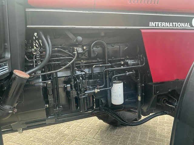 1990 case 956xl vierwielaangedreven landbouwtractor - afbeelding 11 van  48