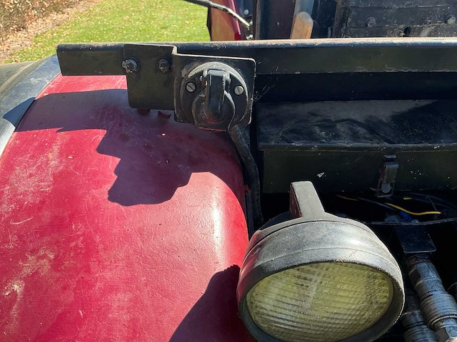1990 case ih 2130 - vierwielaangedreven landbouwtractor - afbeelding 10 van  35