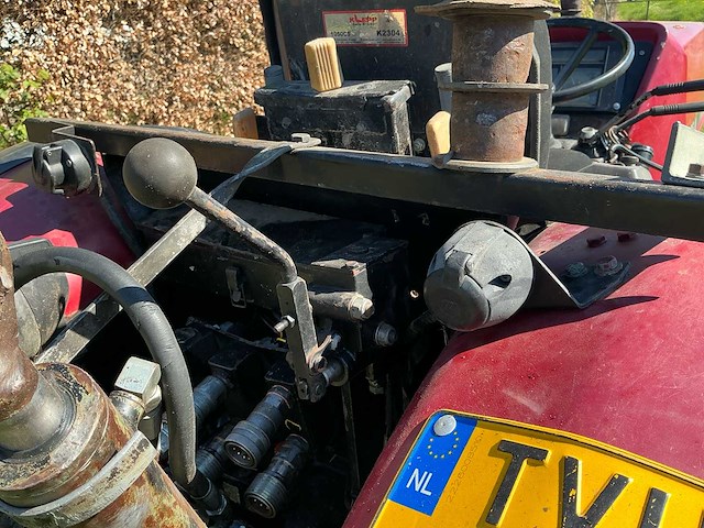 1990 case ih 2130 - vierwielaangedreven landbouwtractor - afbeelding 11 van  35