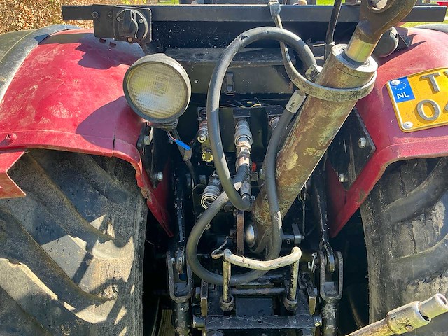 1990 case ih 2130 - vierwielaangedreven landbouwtractor - afbeelding 7 van  26