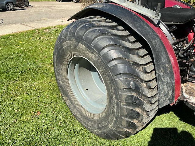 1990 case ih 2130 - vierwielaangedreven landbouwtractor - afbeelding 15 van  26