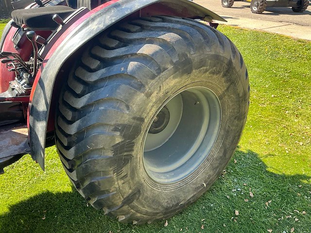 1990 case ih 2130 - vierwielaangedreven landbouwtractor - afbeelding 16 van  26