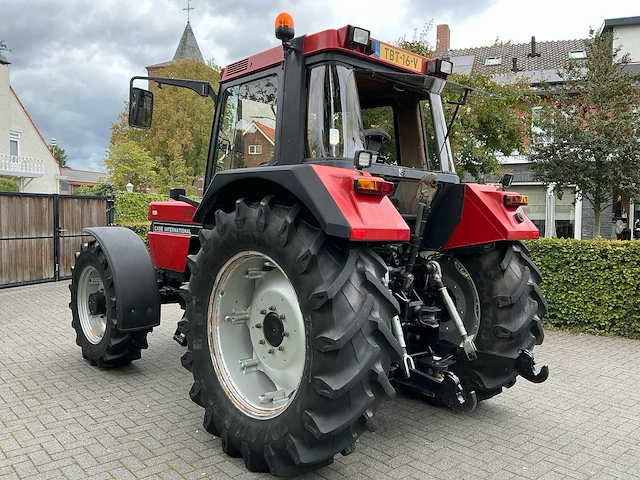 1990 case international 1056xl vierwielaangedreven landbouwtractor - afbeelding 3 van  70
