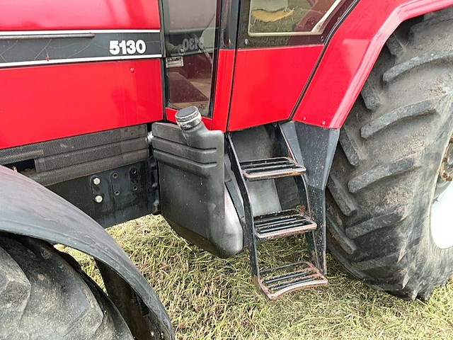 1990 case international 5130 vierwielaangedreven landbouwtractor - afbeelding 11 van  28