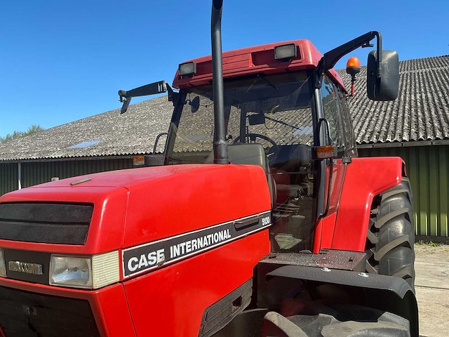 1990 case international 5130 vierwielaangedreven landbouwtractor - afbeelding 2 van  18