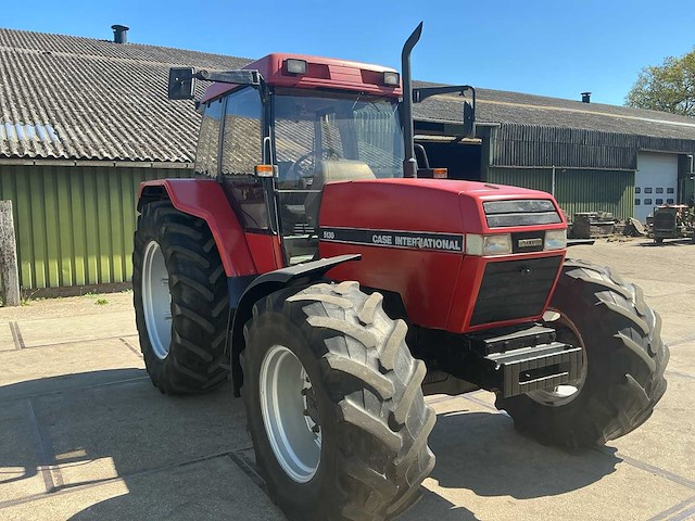 1990 case international 5130 vierwielaangedreven landbouwtractor - afbeelding 13 van  18