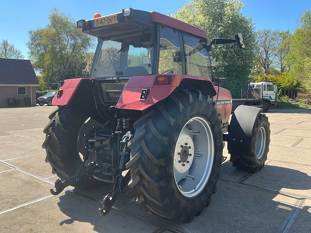 1990 case international 5130 vierwielaangedreven landbouwtractor - afbeelding 17 van  18