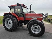 1990 case international 5130 vierwielaangedreven landbouwtractor - afbeelding 4 van  6