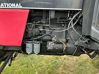1990 case international 844xl vierwielaangedreven landbouwtractor - afbeelding 11 van  46