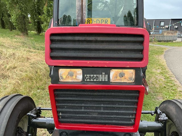 1990 case international 844xl vierwielaangedreven landbouwtractor - afbeelding 13 van  25