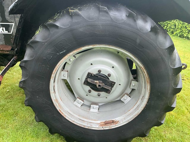 1990 case international 845xl tweewielaangedreven landbouwtractor - afbeelding 2 van  14
