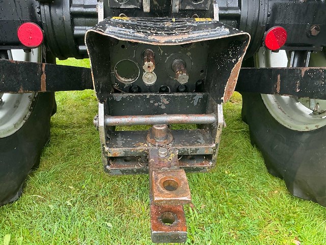 1990 case international 845xl tweewielaangedreven landbouwtractor - afbeelding 4 van  14